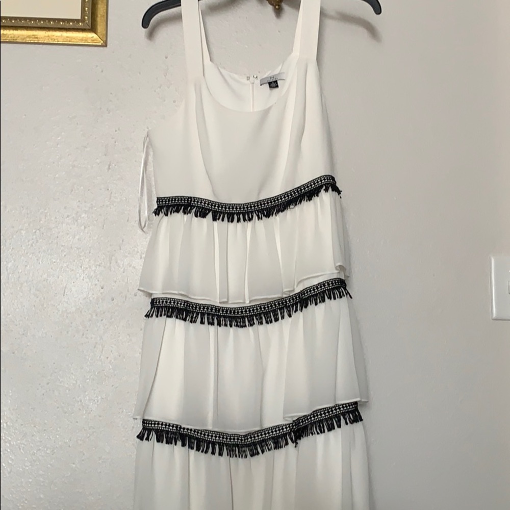 HALSTON.  ELEGANTE.  Now 38